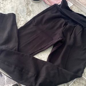 Old navy small black maternity legging